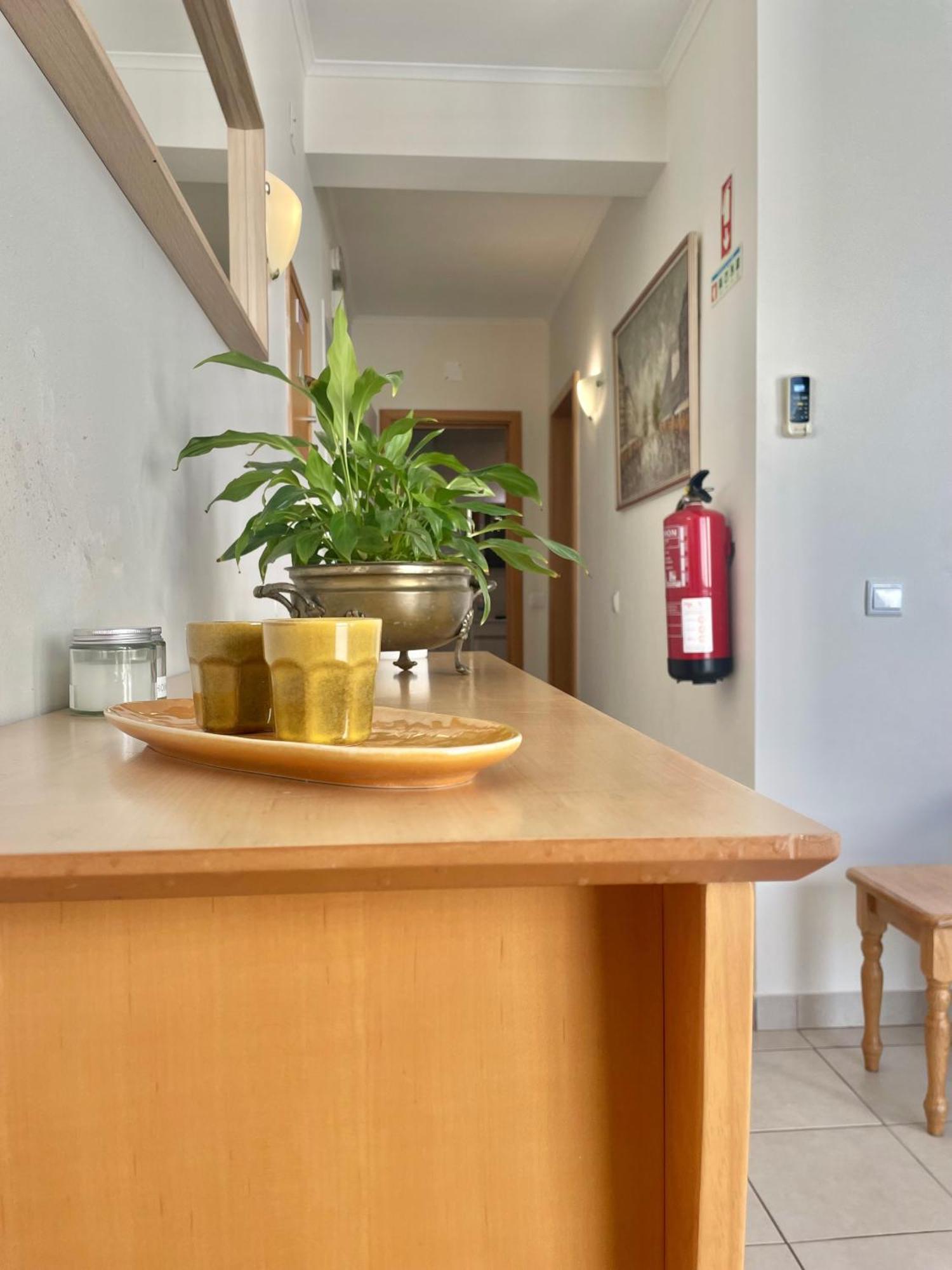 Bayview Apartment 106 อัลบูเฟรา ภายนอก รูปภาพ